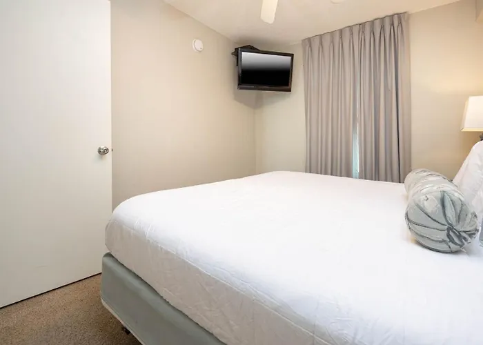Hotel Phoenix Suites West 1205 Gulf Shores